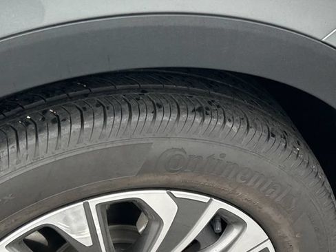 Certified 2024 Buick Envision Preferred AWD/4WD image 15
