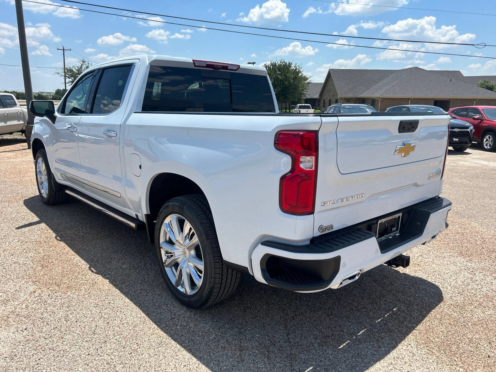New 2026 Chevrolet Silverado 1500 High Country w/ High Country Premium Package AWD/4WD image 4