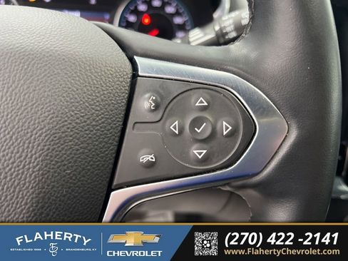 Used 2023 Chevrolet Traverse LT w/ LPO, Floor Liner Package image 27