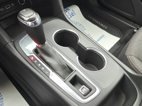 Used 2019 Chevrolet Equinox LT image 31