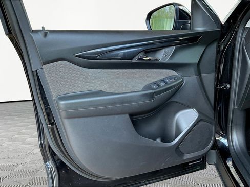 Used 2025 Chevrolet TrailBlazer LT FWD image 18