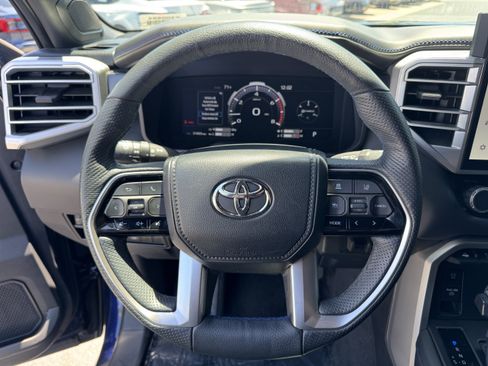 Used 2023 Toyota Tundra Platinum AWD/4WD image 15