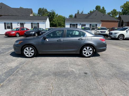 Used 2009 Honda Accord EX image 2
