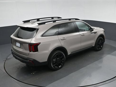 Used 2025 Kia Sorento SX AWD/4WD image 79