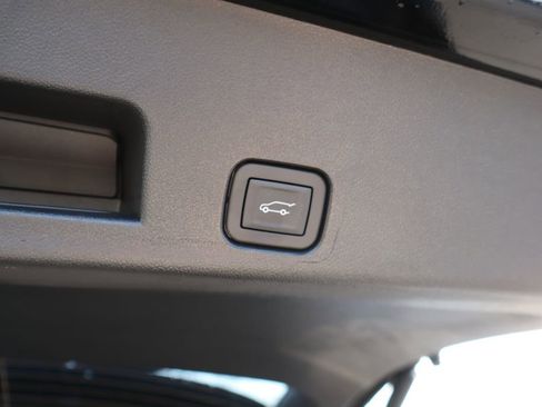 New 2026 Chevrolet Traverse LT w/ Driver Confidence Package image 37