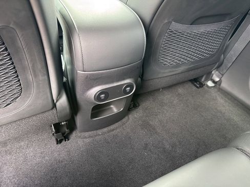 New 2025 Hyundai Ioniq 5 SEL image 17