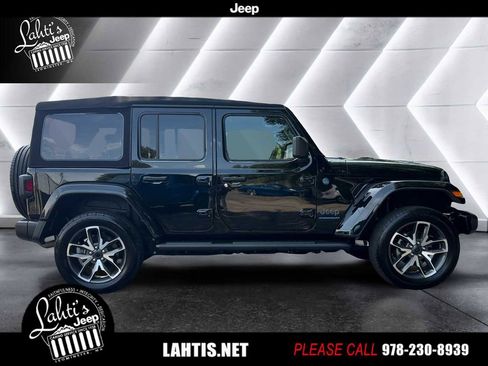 Used 2024 Jeep Wrangler Unlimited w/ Convenience Group image 6