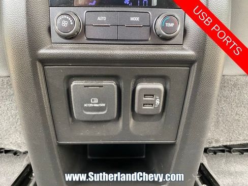 Used 2020 Chevrolet Traverse LT w/ LT Premium Package FWD image 54