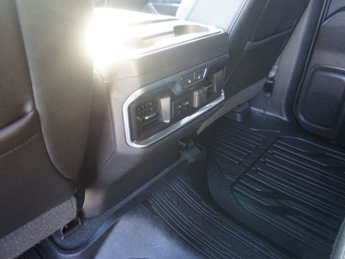 Used 2019 GMC Sierra 1500 AT4 w/ AT4 Premium Package image 17