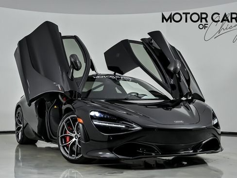 Used 2022 McLaren 720S RWD image 1