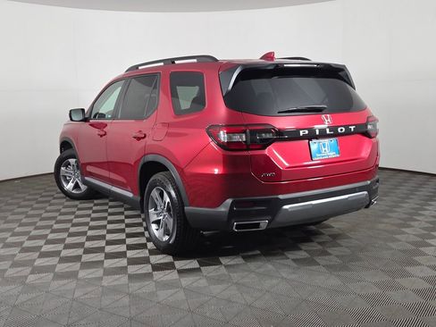 New 2026 Honda Pilot EX-L image 8