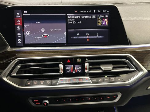 Used 2020 BMW X5 xDrive40i w/ Premium Package image 37