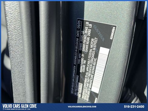 Used 2026 Volvo XC40 B5 Core w/ Climate Package image 18