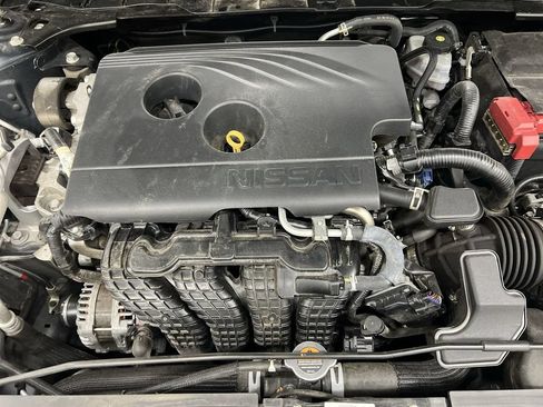 Used 2020 Nissan Altima 2.5 S FWD image 24
