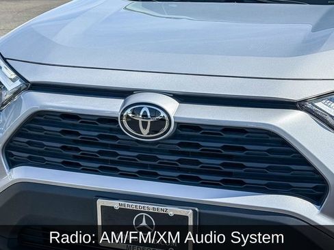 Used 2025 Toyota RAV4 XLE image 3