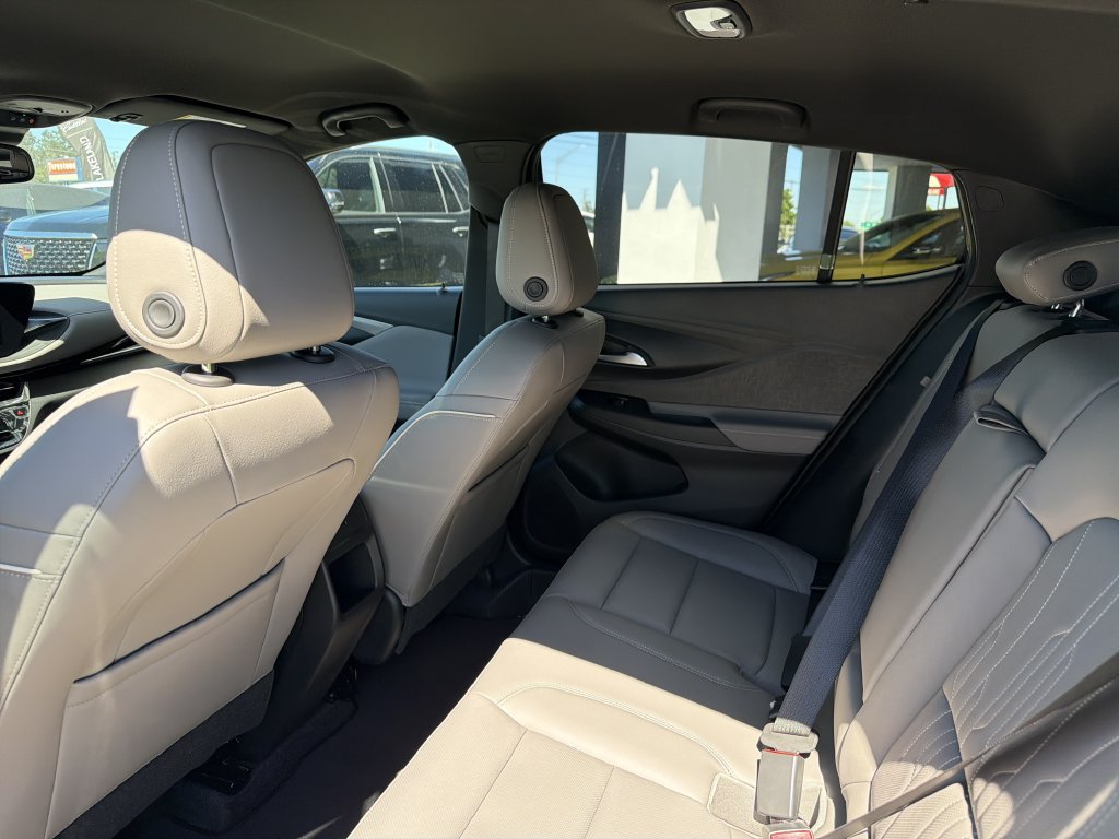 New 2026 Buick Envista Sport Touring FWD image 18