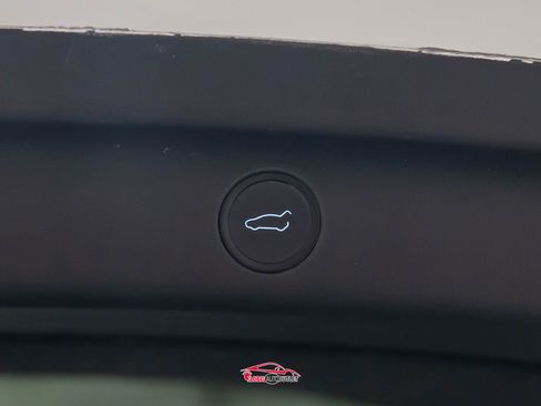 Used 2021 Tesla Model Y Performance image 42