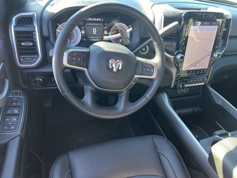 Used 2024 RAM 2500 Big Horn w/ Level 2 Equipment Group image 37