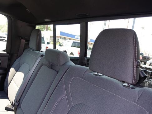 Used 2022 RAM 1500 Big Horn AWD/4WD image 26