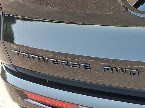 Certified 2025 Chevrolet Traverse RS AWD/4WD image 33