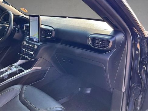 Used 2020 Ford Explorer ST w/ Premium Technology Package AWD/4WD image 13