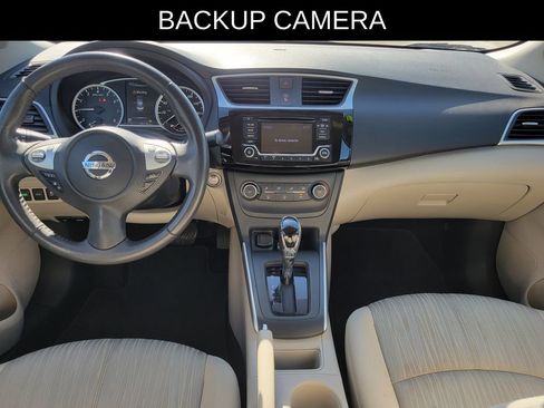 Used 2016 Nissan Sentra SV image 7