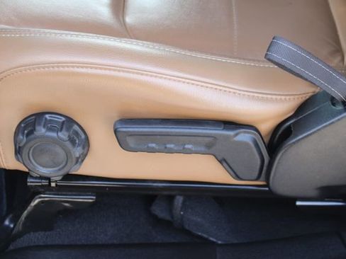 Used 2023 Jeep Wrangler Unlimited Sahara image 40