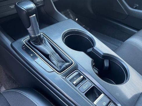 Used 2022 Honda Civic Sport image 21