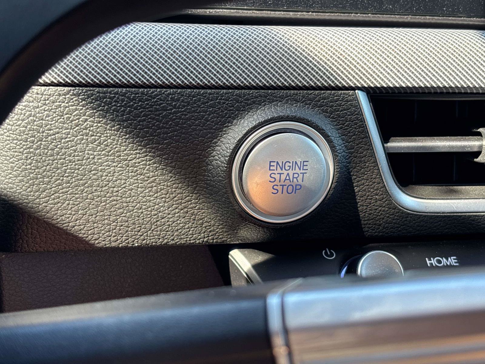 Used 2026 Hyundai Sonata SEL FWD image 28