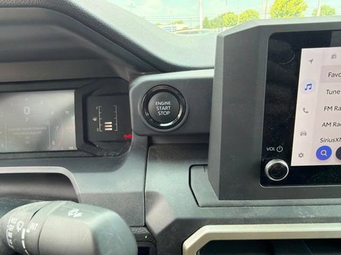 Used 2024 Toyota Tacoma SR AWD/4WD image 23
