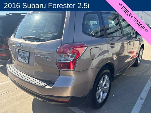 Used 2016 Subaru Forester 2.5i w/ Protection Package #1 AWD/4WD image 2