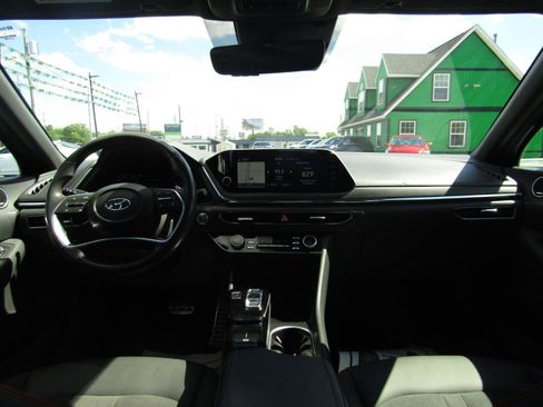 Used 2020 Hyundai Sonata SEL Plus w/ Tech Package FWD image 13