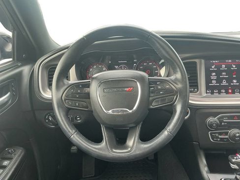 Used 2022 Dodge Charger SXT w/ Plus Group RWD image 18