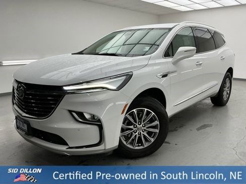 Certified 2023 Buick Enclave Essence image 1