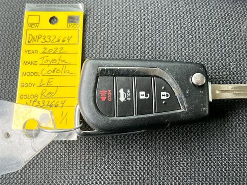 Used 2022 Toyota Corolla LE image 35