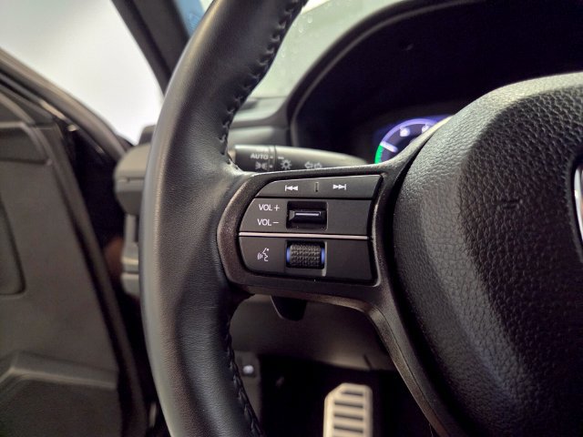 Used 2025 Honda Accord Sport image 25