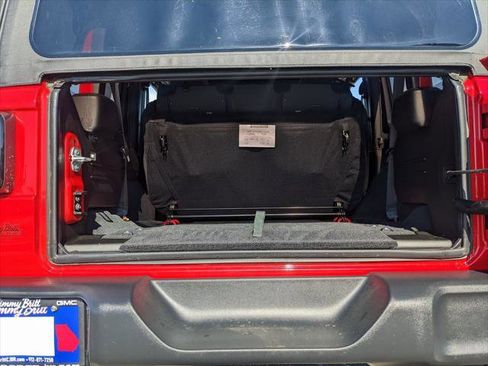 Certified 2025 Jeep Wrangler Sport image 35