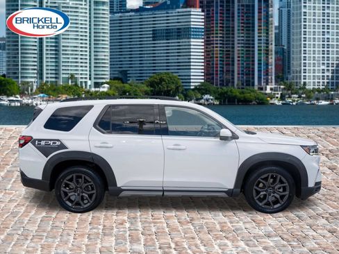 Certified 2023 Honda Pilot Elite image 4