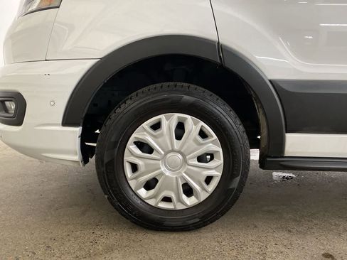 Used 2023 Ford Transit 350 XLT image 12