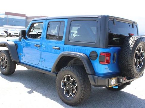 Used 2021 Jeep Wrangler Unlimited Rubicon 4xe w/ Cold Weather Group AWD/4WD image 6