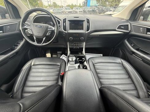 Used 2019 Ford Edge SEL w/ Equipment Group 201A AWD/4WD image 16