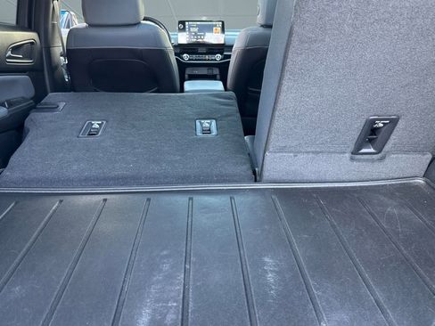 Certified 2024 Honda Prologue Touring image 29