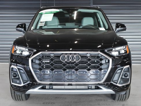 Used 2024 Audi Q5 2.0T Premium w/ Convenience Package image 14