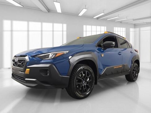 New 2026 Subaru Crosstrek 2.5i Wilderness w/ Crosstrek Mirror Package AWD/4WD image 2