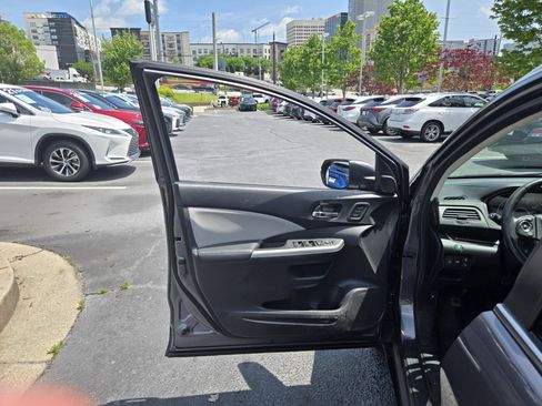Used 2016 Honda CR-V Touring image 9