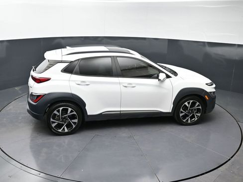 Used 2022 Hyundai Kona Limited image 20