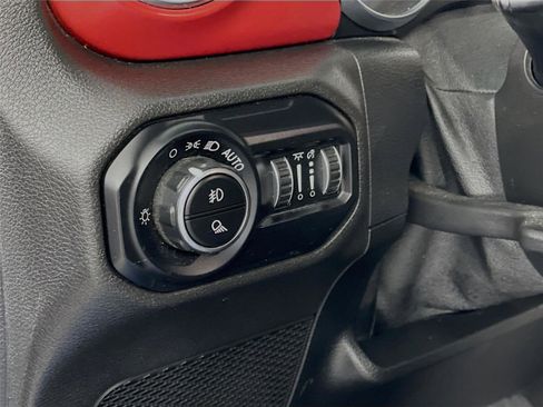 Used 2021 Jeep Gladiator Rubicon image 13