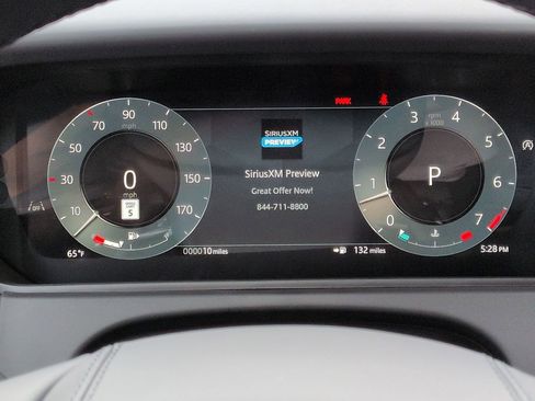 New 2026 Land Rover Range Rover Velar Dynamic SE AWD/4WD image 13