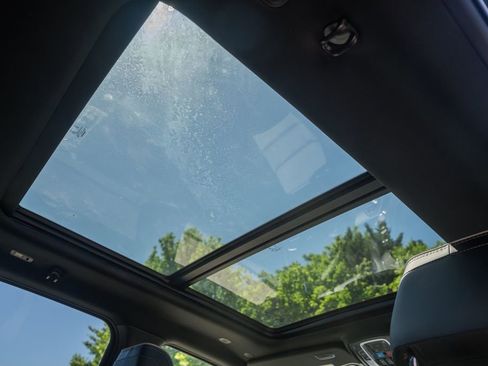 New 2026 RAM 1500 Laramie AWD/4WD image 38