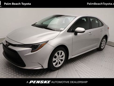 Certified 2024 Toyota Corolla LE FWD image 1